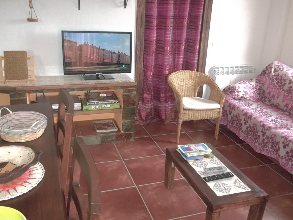 Apartamento El Dragon Serrano Sotoserrano 客房 照片