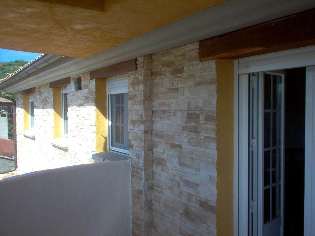 Apartamento El Dragon Serrano Sotoserrano 外观 照片
