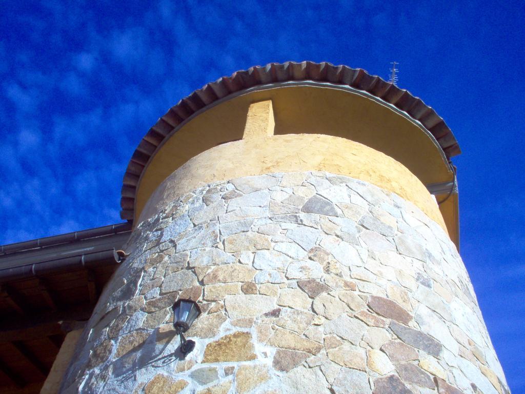 Apartamento El Dragon Serrano Sotoserrano 外观 照片